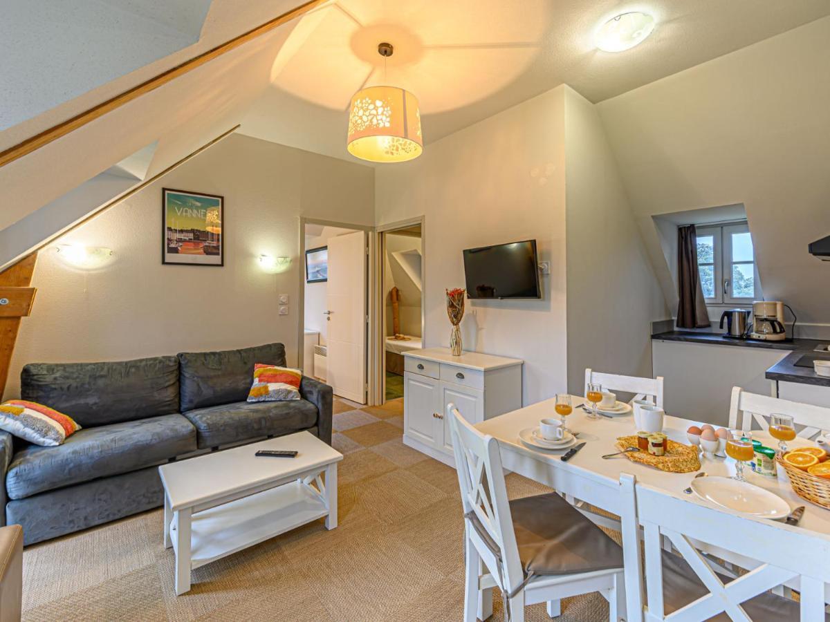 Apartment Chateau De Kergonano-16 By Interhome Baden Exteriér fotografie