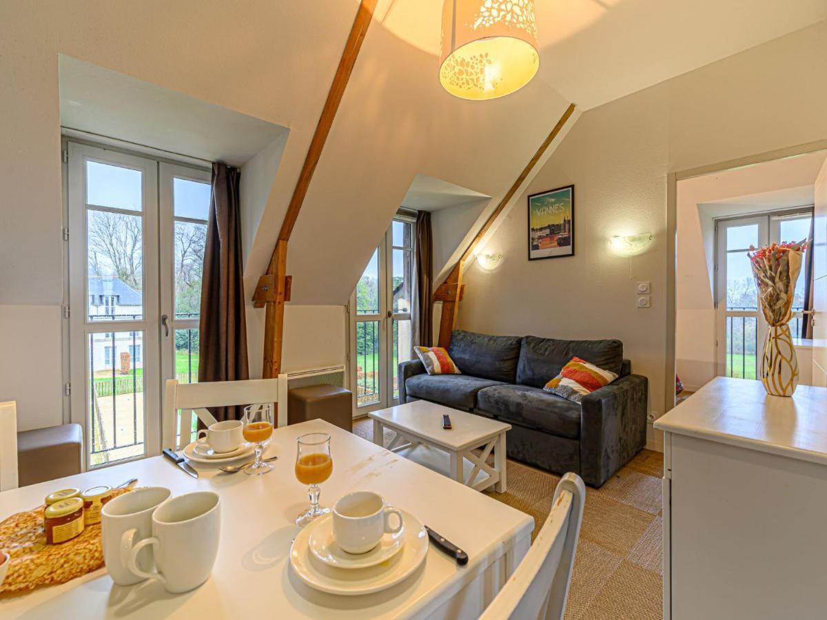 Apartment Chateau De Kergonano-16 By Interhome Baden Exteriér fotografie