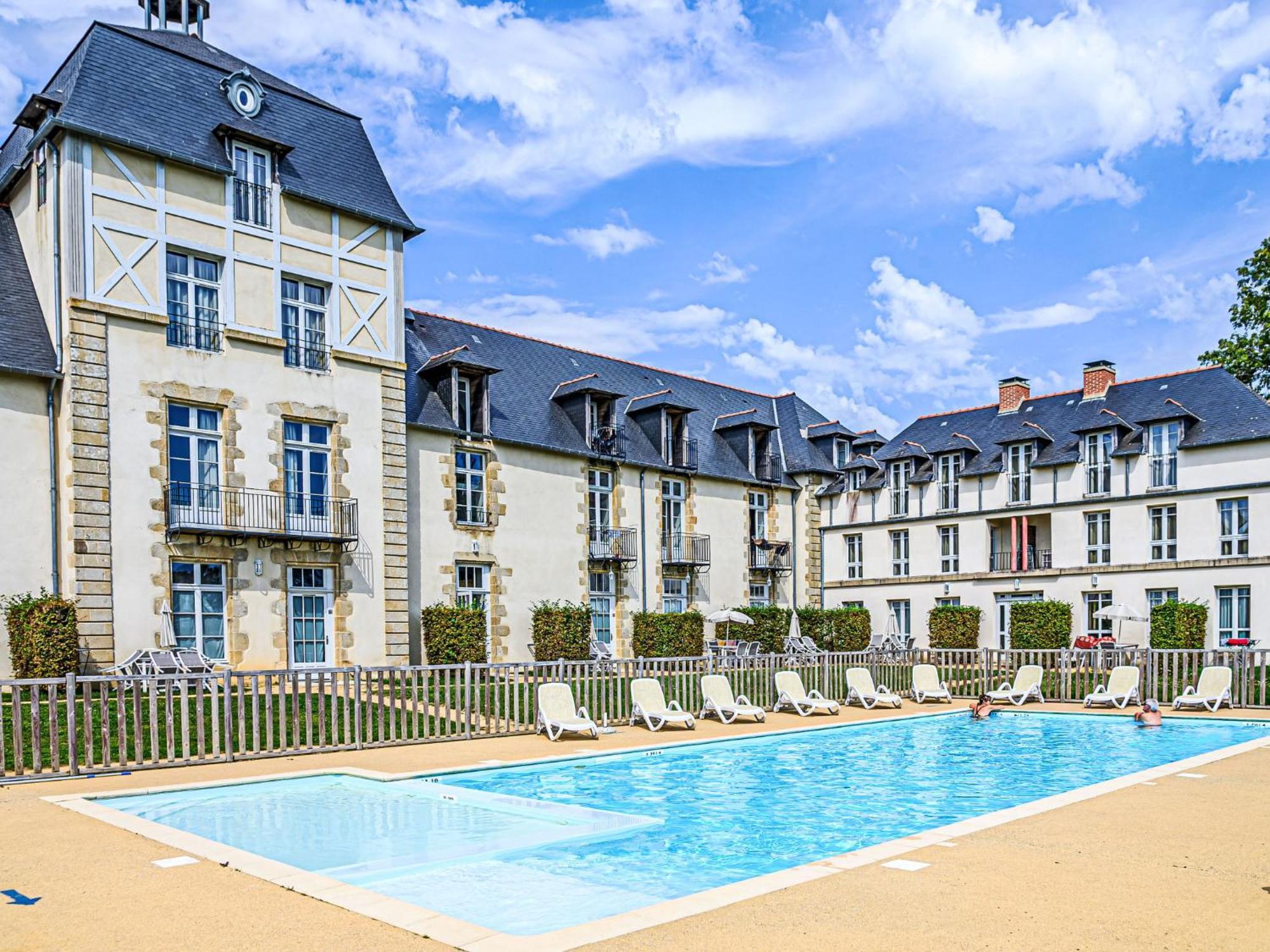 Apartment Chateau De Kergonano-16 By Interhome Baden Exteriér fotografie